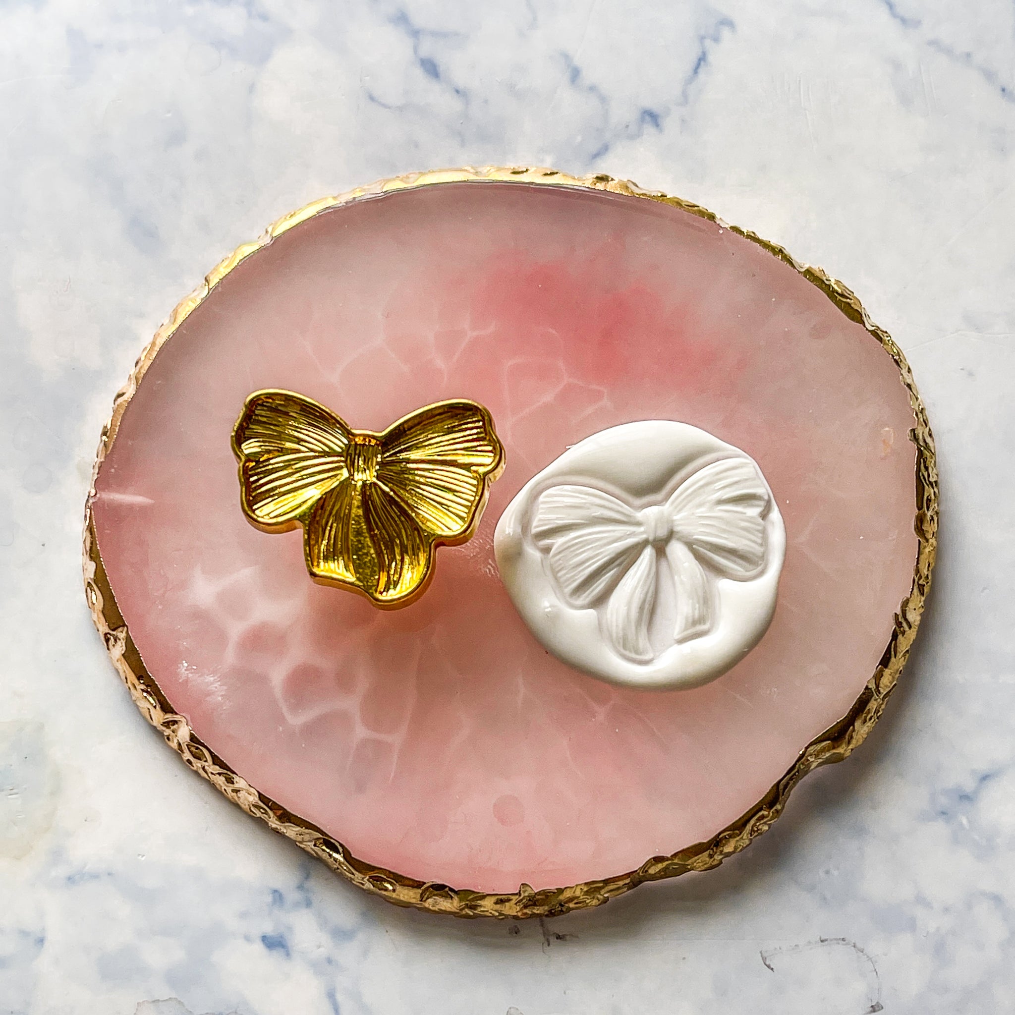 3-D Bow Sealing Wax Stamp